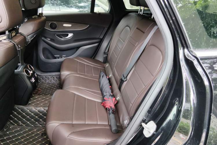 Used Mercedes-Benz GLC 2020 Facelift GLC 300 L 4MATIC Dynamic Edition Left Rear Seat