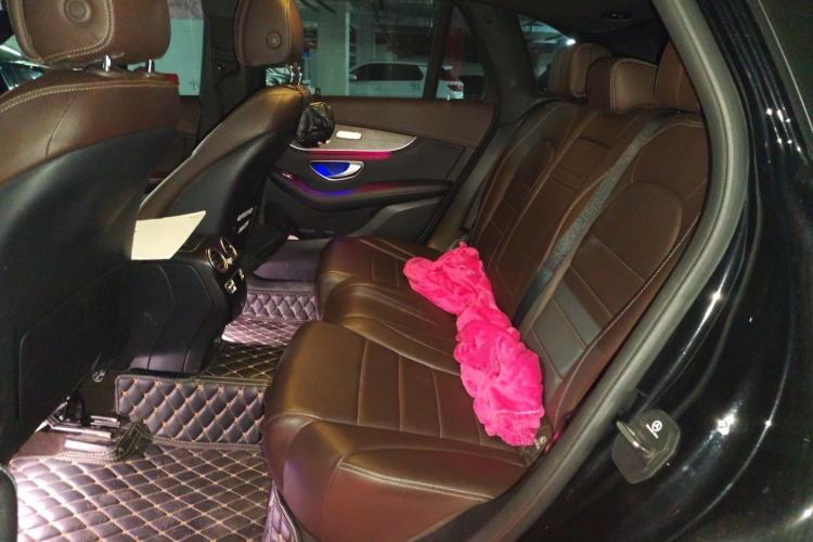 Used Mercedes-Benz GLC 2020 GLC 300 L 4MATIC Luxury Model Left Rear Seat