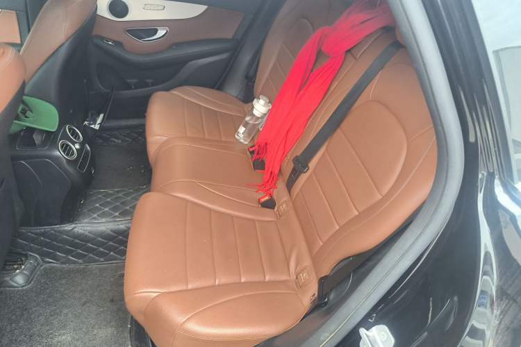 Used Mercedes-Benz GLC 2020 Facelifted GLC 260 L 4MATIC Dynamic Edition Left Rear Seat