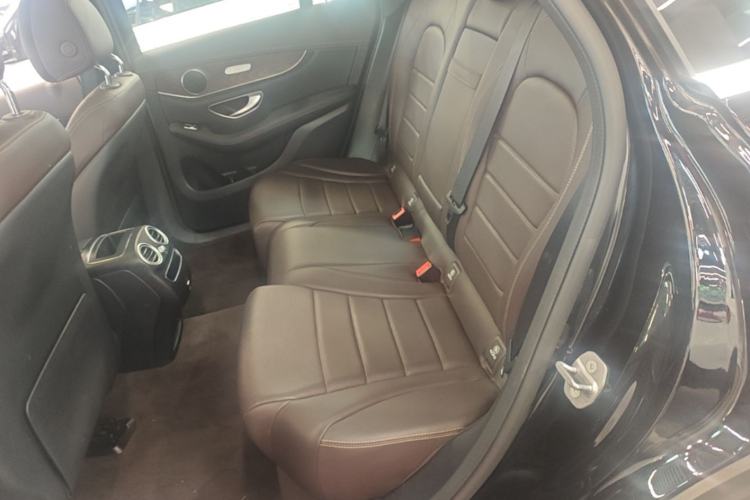 Used Mercedes-Benz GLC 2020 Facelift GLC 260 L 4MATIC Luxury Edition Left Rear Seat