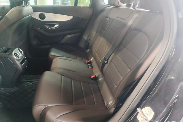 Used Mercedes-Benz GLC 2020 Facelifted GLC 260 L 4MATIC Dynamic Edition Left Rear Seat
