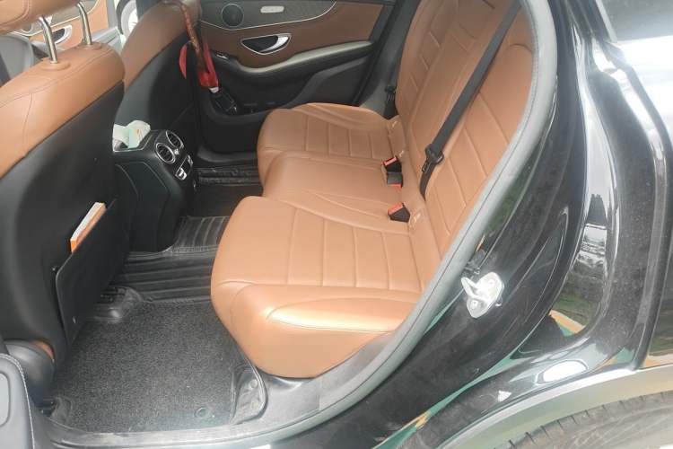 Used Mercedes-Benz GLC 2020 Facelift GLC 300 L 4MATIC Dynamic Edition Left Rear Seat