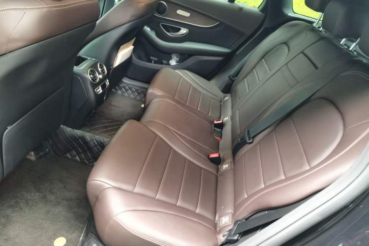 Used Mercedes-Benz GLC 2020 Facelift GLC 300 L 4MATIC Dynamic Edition Left Rear Seat
