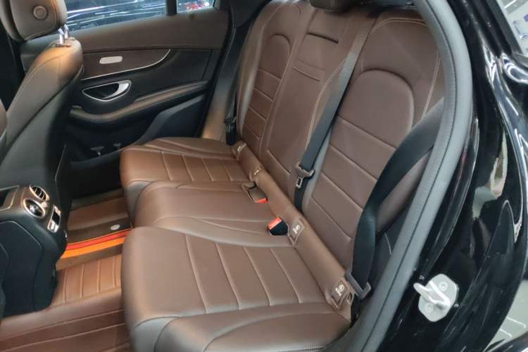Used Mercedes-Benz GLC 2020 Facelift GLC 300 L 4MATIC Dynamic Edition Left Rear Seat