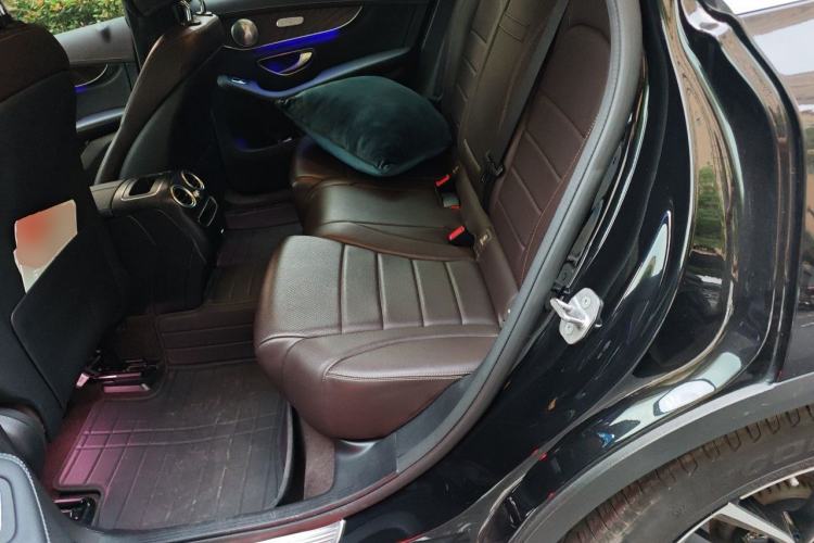 Used Mercedes-Benz GLC 2020 Facelift GLC 260 L 4MATIC Luxury Edition Left Rear Seat