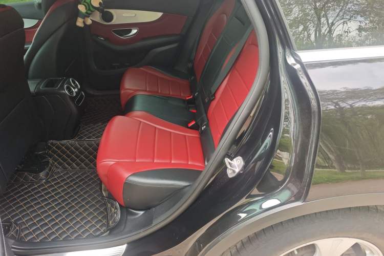 Used Mercedes-Benz GLC 2020 GLC 260 L 4MATIC Dynamic Model Left Rear Seat