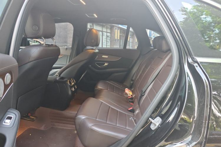 Used Mercedes-Benz GLC 2020 Facelift GLC 300 L 4MATIC Dynamic Edition Left Rear Seat