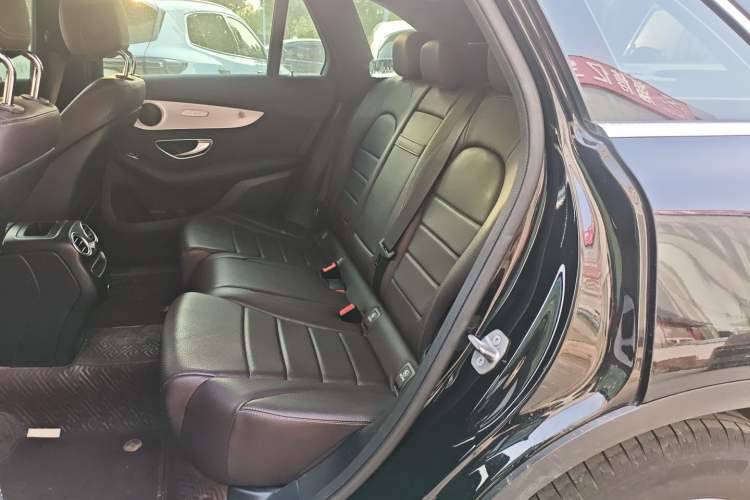 Used Mercedes-Benz GLC 2020 Facelifted GLC 260 L 4MATIC Dynamic Edition Left Rear Seat
