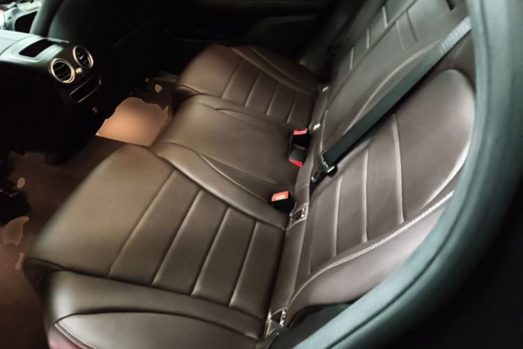 Used Mercedes-Benz GLC 2020 GLC 260 L 4MATIC Luxury Model Left Rear Seat