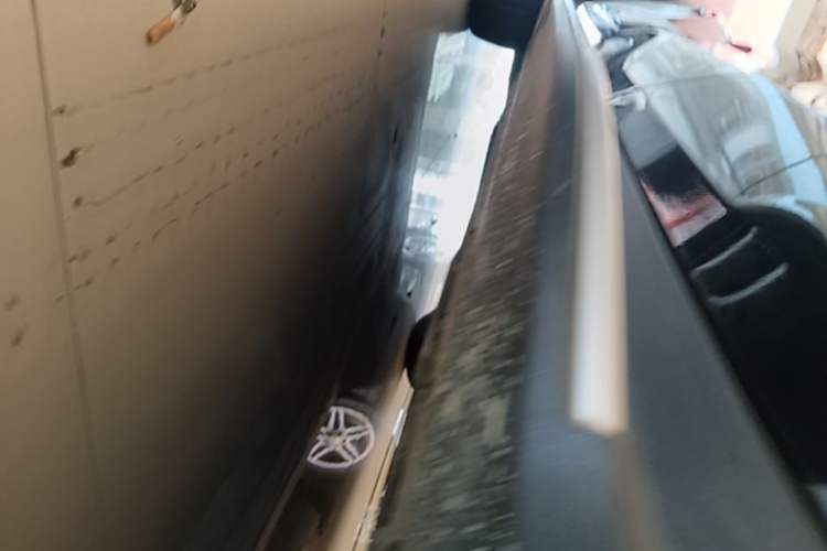 Used Mercedes-Benz GLC 2020 Facelift GLC 300 L 4MATIC Dynamic Edition Left Side Sill