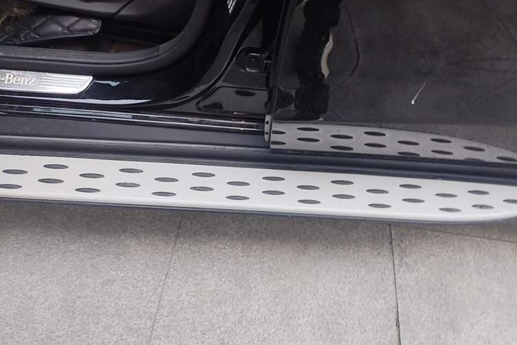 Used Mercedes-Benz GLC 2020 Facelifted GLC 260 L 4MATIC Dynamic Edition Left Side Sill