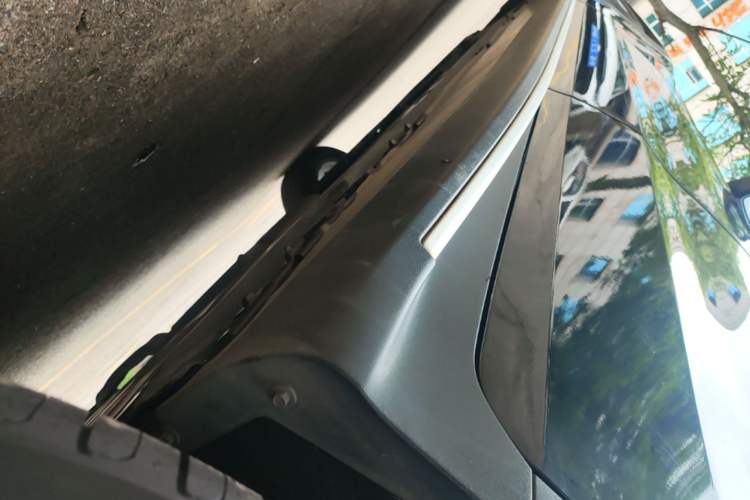 Used Mercedes-Benz GLC 2020 GLC 300 L 4MATIC Dynamic Edition Left Side Sill