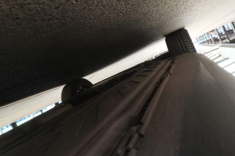 Used Mercedes-Benz GLC 2020 GLC 300 L 4MATIC Dynamic Edition Left Side Sill