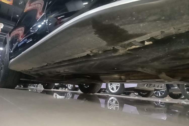 Used Mercedes-Benz GLC 2020 GLC 260 L 4MATIC Dynamic Model Left Side Sill