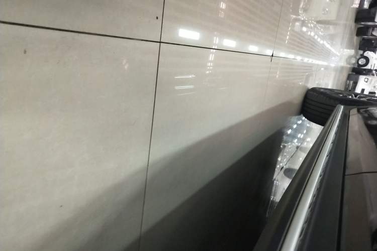Used Mercedes-Benz GLC 2020 Facelift GLC 300 L 4MATIC Dynamic Edition Left Side Sill