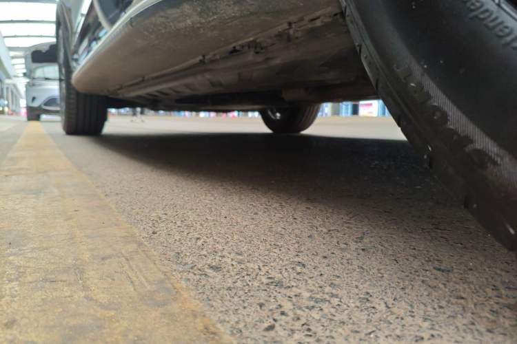 Used Mercedes-Benz GLC 2020 Facelift GLC 300 L 4MATIC Dynamic Edition Left Side Sill