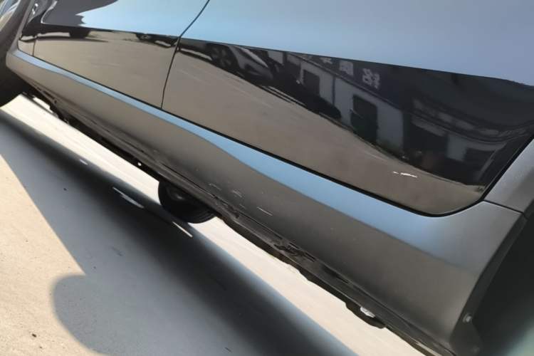 Used Mercedes-Benz GLC 2020 GLC 260 L 4MATIC Luxury Model Left Side Sill