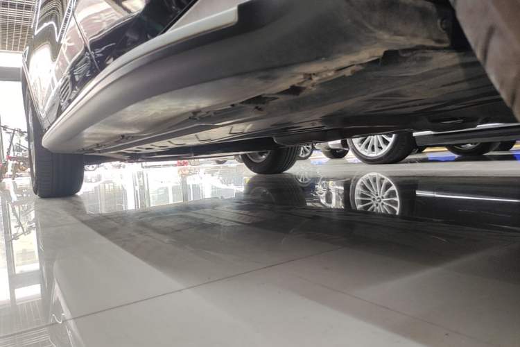 Used Mercedes-Benz GLC 2020 GLC 260 L 4MATIC Dynamic Model Left Side Sill