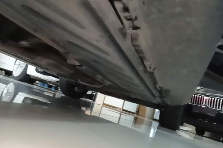 Used Mercedes-Benz GLC 2020 GLC 300 L 4MATIC Dynamic Edition Left Side Sill