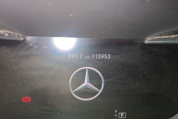 Used Mercedes-Benz GLC 2020 GLC 300 L 4MATIC Dynamic Edition Odometer Close Up