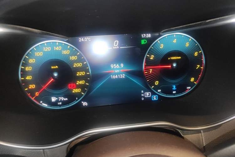 Used Mercedes-Benz GLC 2020 Facelifted GLC 260 L 4MATIC Dynamic Edition Odometer Close Up