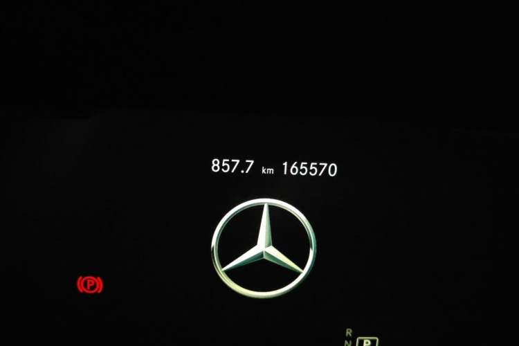 Used Mercedes-Benz GLC 2020 Facelift GLC 300 L 4MATIC Dynamic Edition Odometer Close Up