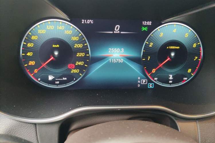 Used Mercedes-Benz GLC 2020 GLC 260 L 4MATIC Luxury Model Odometer Close Up