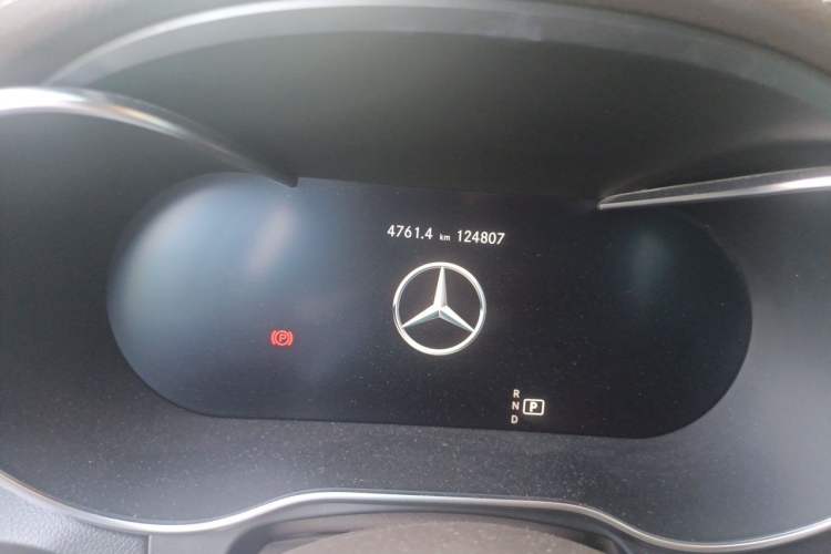 Used Mercedes-Benz GLC 2020 GLC 300 L 4MATIC Dynamic Edition Odometer Close Up