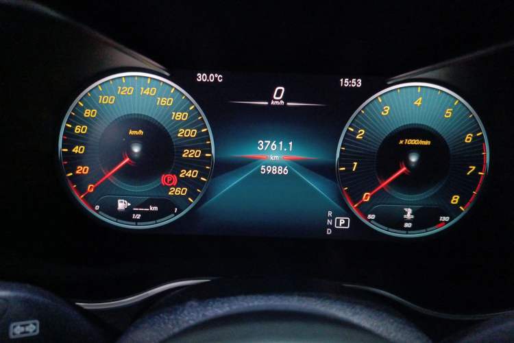 Used Mercedes-Benz GLC 2020 Facelift GLC 260 L 4MATIC Luxury Edition Odometer Close Up