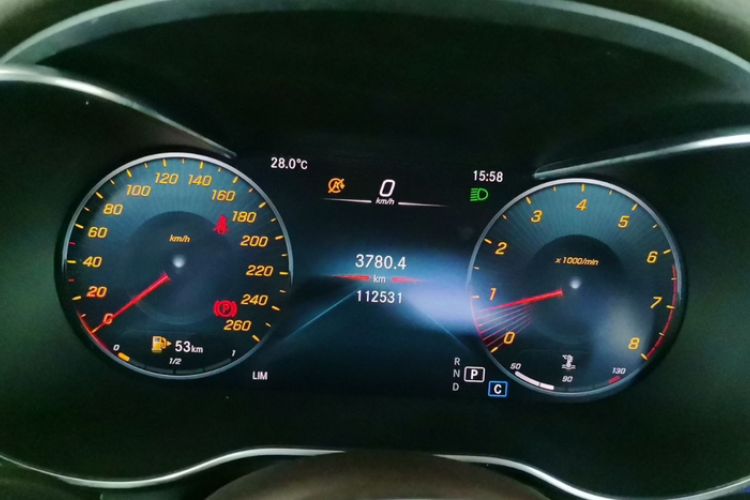 Used Mercedes-Benz GLC 2020 Facelift GLC 260 L 4MATIC Luxury Edition Odometer Close Up