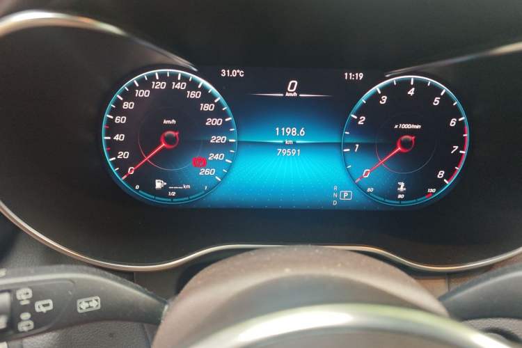Used Mercedes-Benz GLC 2020 Facelifted GLC 260 L 4MATIC Dynamic Edition Odometer Close Up