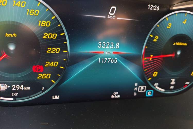 Used Mercedes-Benz GLC 2020 GLC 260 L 4MATIC Luxury Model Odometer Close Up