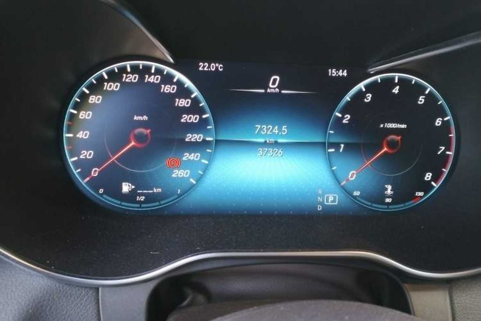 Used Mercedes-Benz GLC 2020 GLC 300 L 4MATIC Luxury Model Odometer Close Up