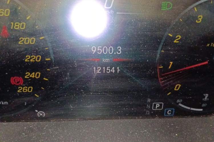 Used Mercedes-Benz GLC 2020 GLC 260 L 4MATIC Luxury Model Odometer Close Up