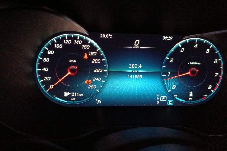 Used Mercedes-Benz GLC 2020 GLC 260 L 4MATIC Luxury Model Odometer Close Up