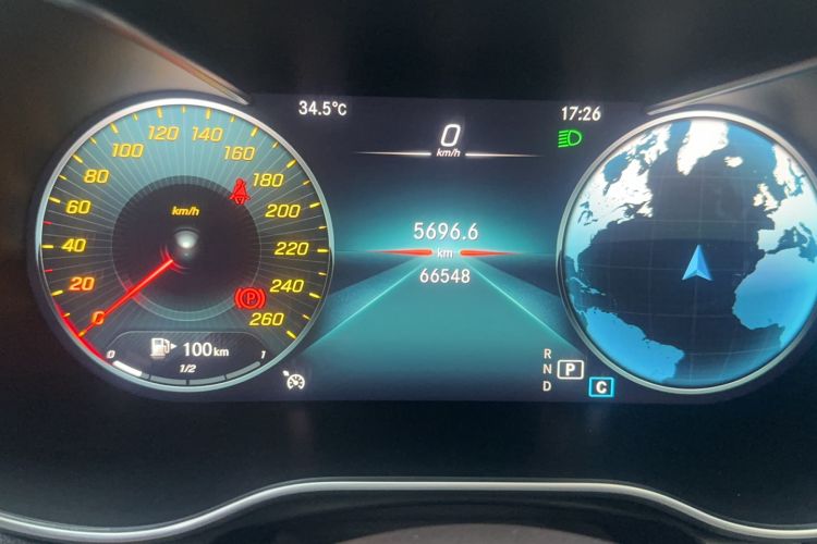 Used Mercedes-Benz GLC 2020 GLC 260 L 4MATIC Luxury Model Odometer Close Up