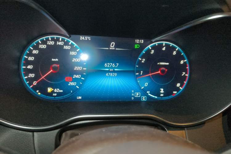Used Mercedes-Benz GLC 2020 Facelifted GLC 260 L 4MATIC Dynamic Edition Odometer Close Up