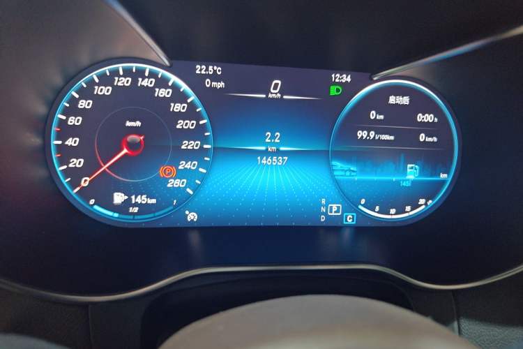 Used Mercedes-Benz GLC 2020 Facelifted GLC 260 L 4MATIC Dynamic Edition Odometer Close Up