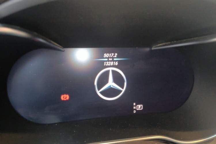 Used Mercedes-Benz GLC 2020 Facelift GLC 300 L 4MATIC Dynamic Edition Odometer Close Up