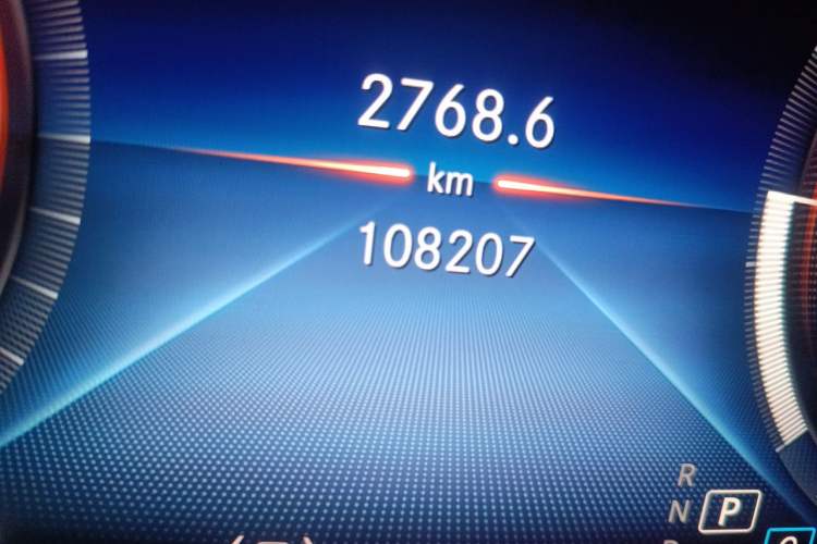 Used Mercedes-Benz GLC 2020 GLC 300 L 4MATIC Luxury Model Odometer Close Up