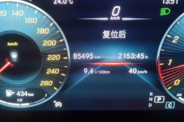 Used Mercedes-Benz GLC 2020 Facelifted GLC 260 L 4MATIC Dynamic Edition Odometer Close Up