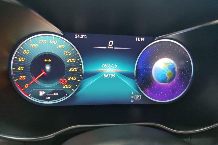 Used Mercedes-Benz GLC 2020 Facelift GLC 300 L 4MATIC Dynamic Edition Odometer Close Up