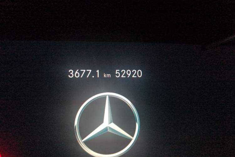 Used Mercedes-Benz GLC 2020 Facelifted GLC 260 L 4MATIC Dynamic Edition Odometer Close Up