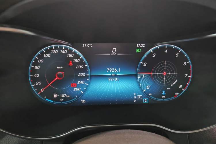 Used Mercedes-Benz GLC 2020 GLC 260 L 4MATIC Luxury Model Odometer Close Up