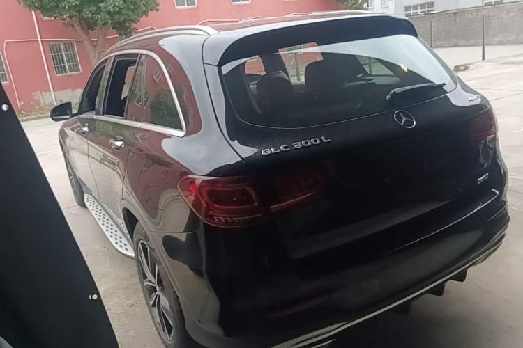 Used Mercedes-Benz GLC 2020 GLC 300 L 4MATIC Dynamic Edition Rear Left 45 Deg