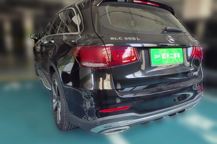 Used Mercedes-Benz GLC 2020 GLC 300 L 4MATIC Luxury Model Rear Left 45 Deg