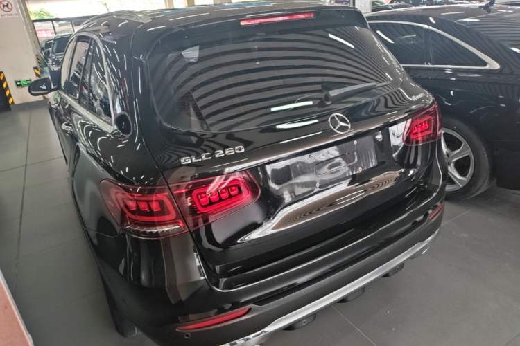 Used Mercedes-Benz GLC 2020 Facelifted GLC 260 L 4MATIC Dynamic Edition Rear Left 45 Deg