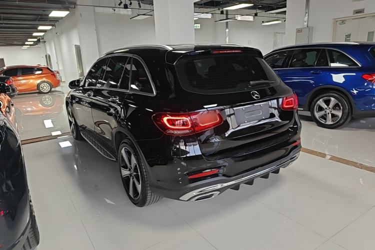 Used Mercedes-Benz GLC 2020 GLC 300 L 4MATIC Luxury Model Rear Left 45 Deg