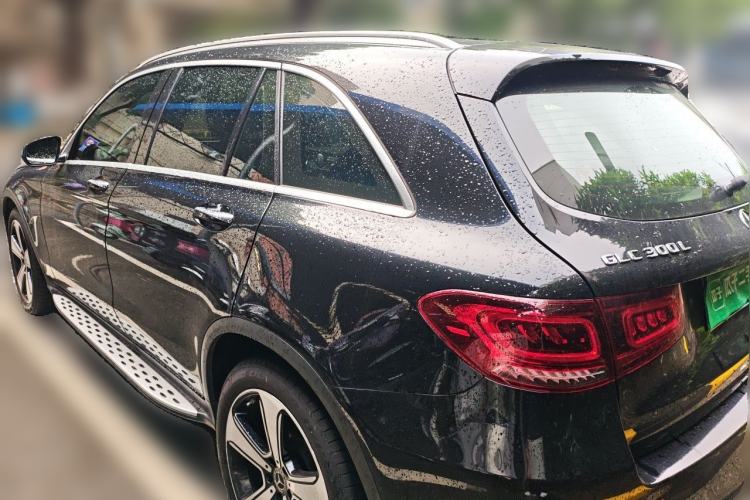 Used Mercedes-Benz GLC 2020 GLC 300 L 4MATIC Luxury Model Rear Left 45 Deg