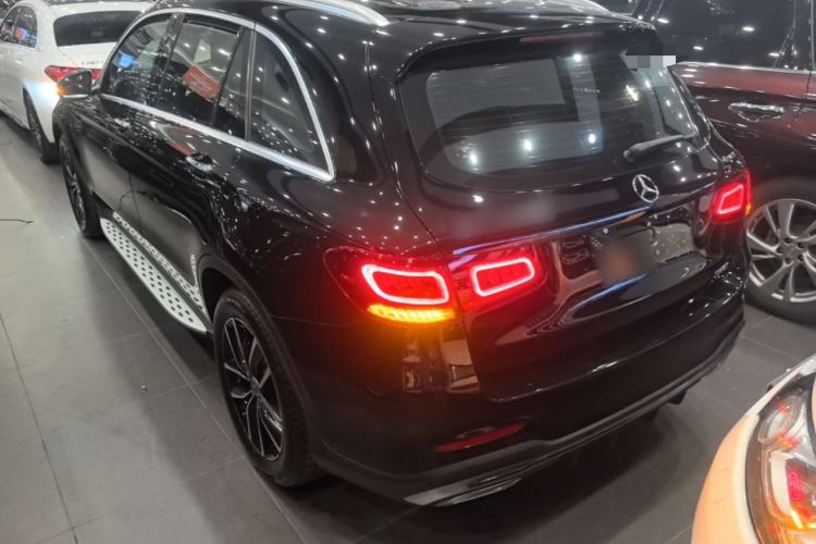 Used Mercedes-Benz GLC 2020 GLC 300 L 4MATIC Luxury Model Rear Left 45 Deg